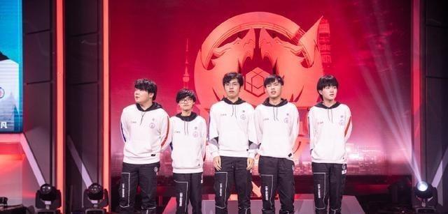 也让我们重 也让我们重